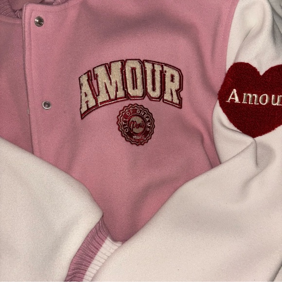 “Amour/Paris” Varsity Jacket Forever 21 - Picture 10 of 13